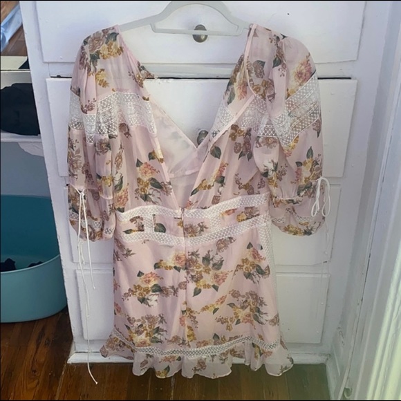 For love and lemons isadora floral dress - Picture 2 of 5
